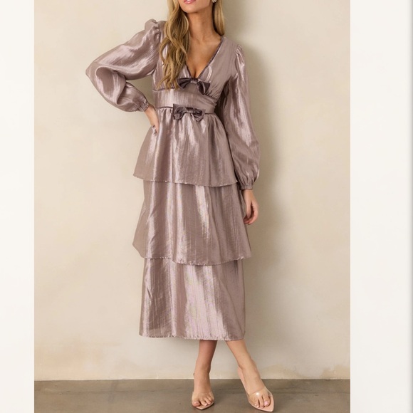 Red Dress Boutique Dresses & Skirts - Red Dress Boutique Glamorous Gaze Metallic Dress